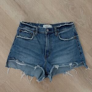 Women’s Abercrombie & Fitch The Cutoff Short High Rise Curve Love Size 26/2
